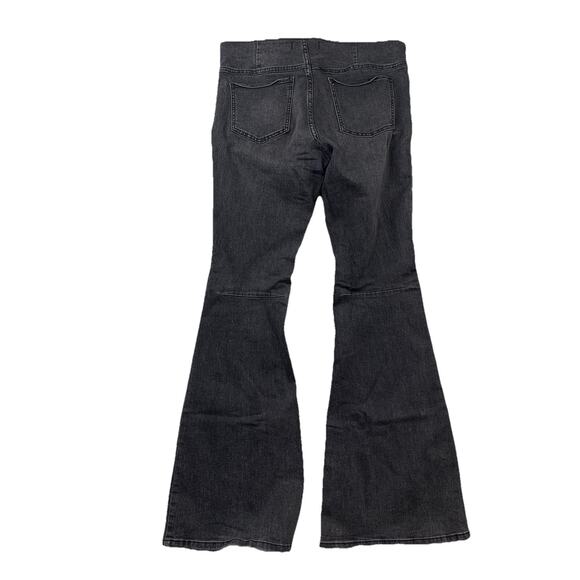 Free People Women Jeans Bottom Flare Size 31 Pull On Stretch 32" Inseam F8 - Picture 1 of 9